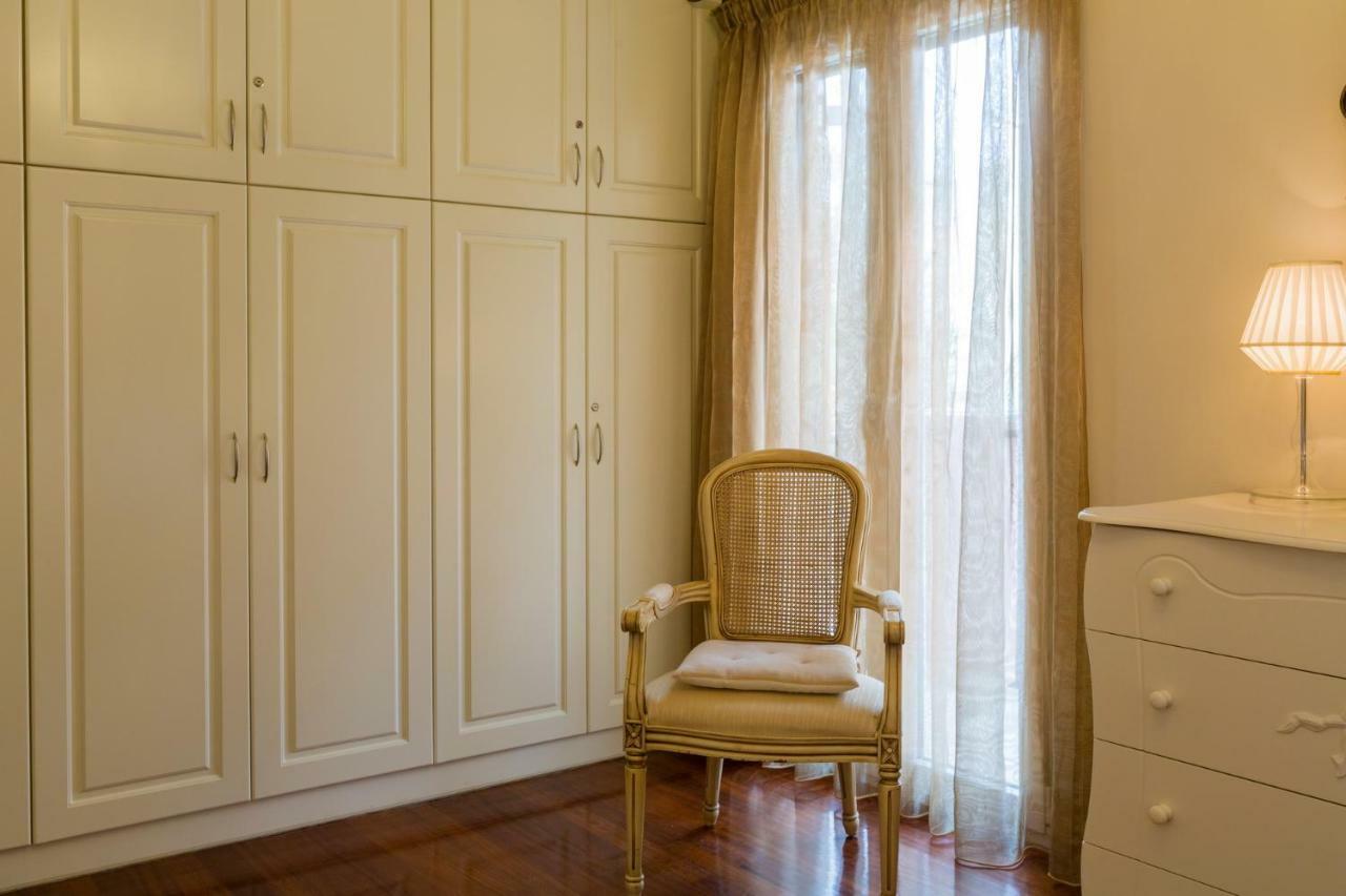 Maison *